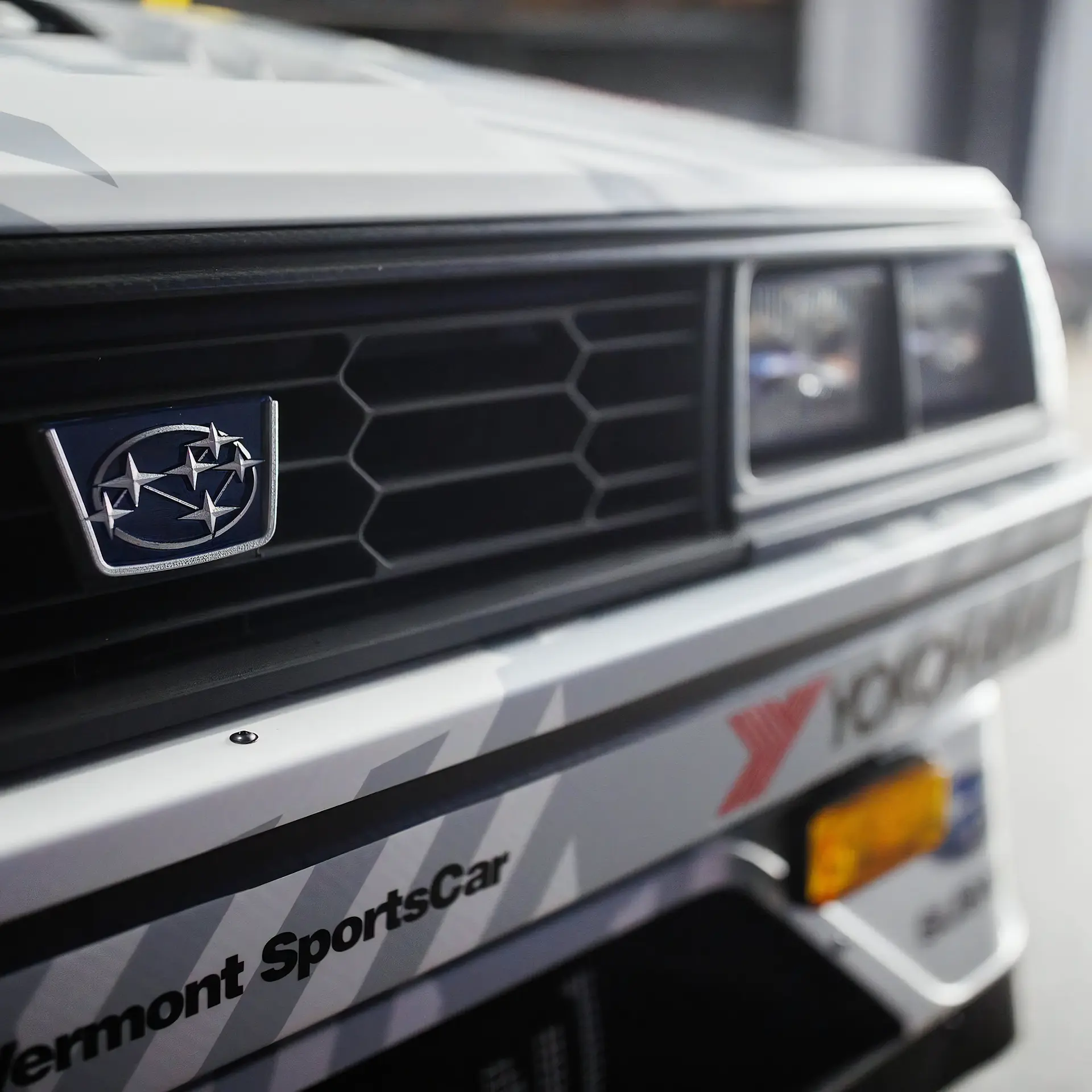 Front Grill: Subaru Badge