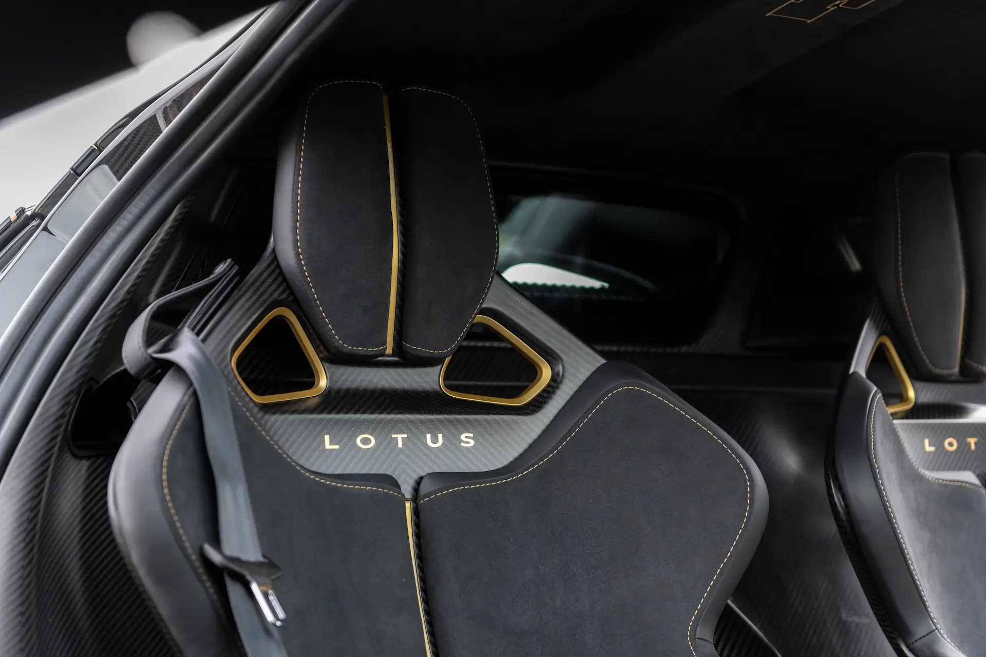 Seats in the Lotus Evija Fittipaldi Edition