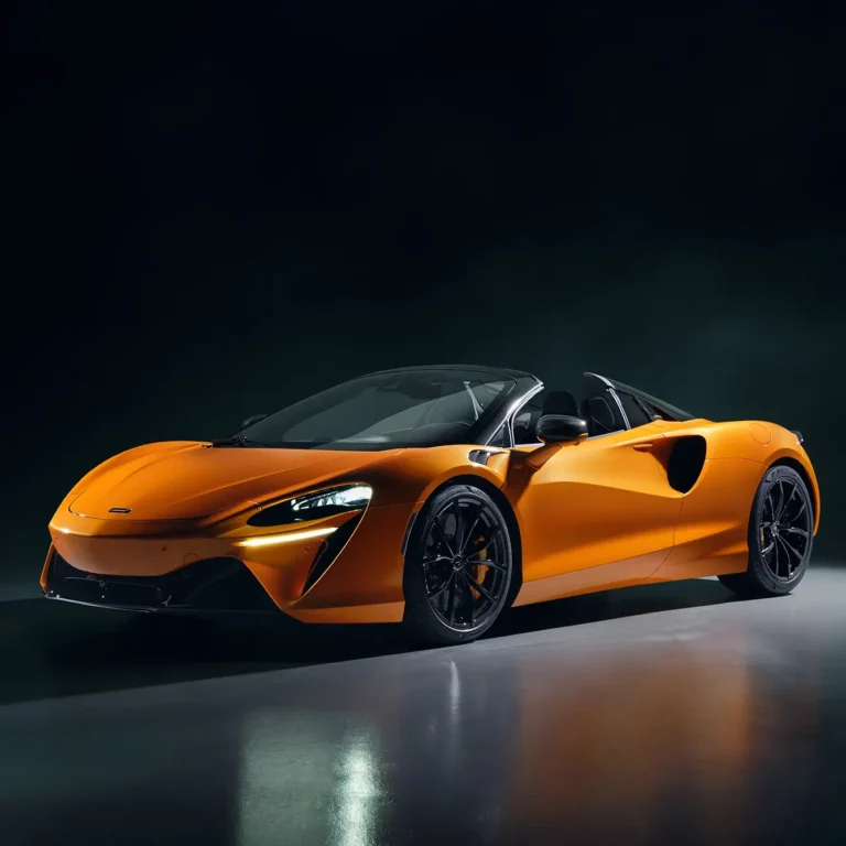 McLaren Artura Spider