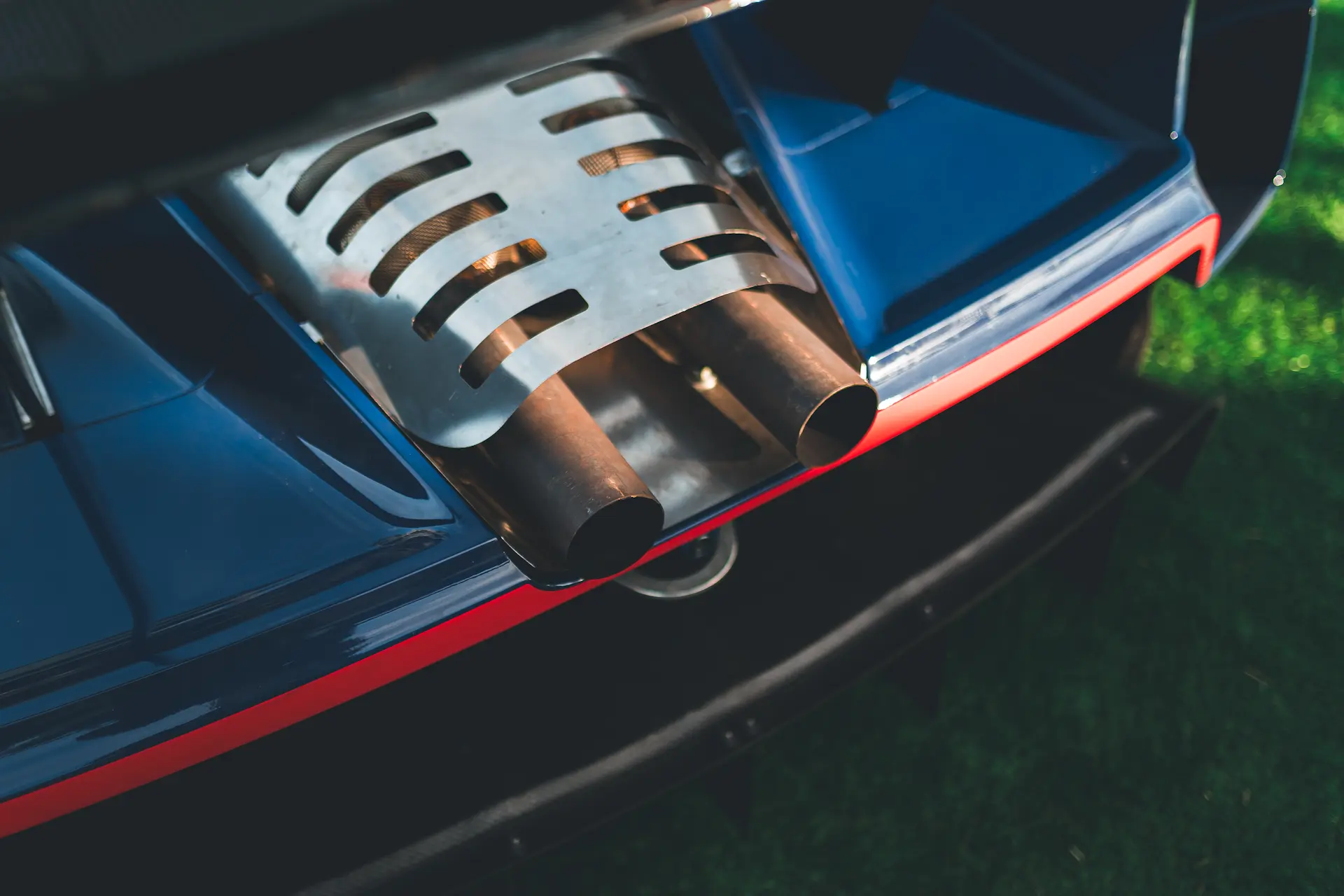 Exhaust Pipes