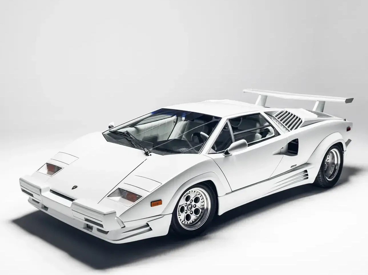 Wolf of Wall Street Lamborghini Countach Front Diagonal Shot