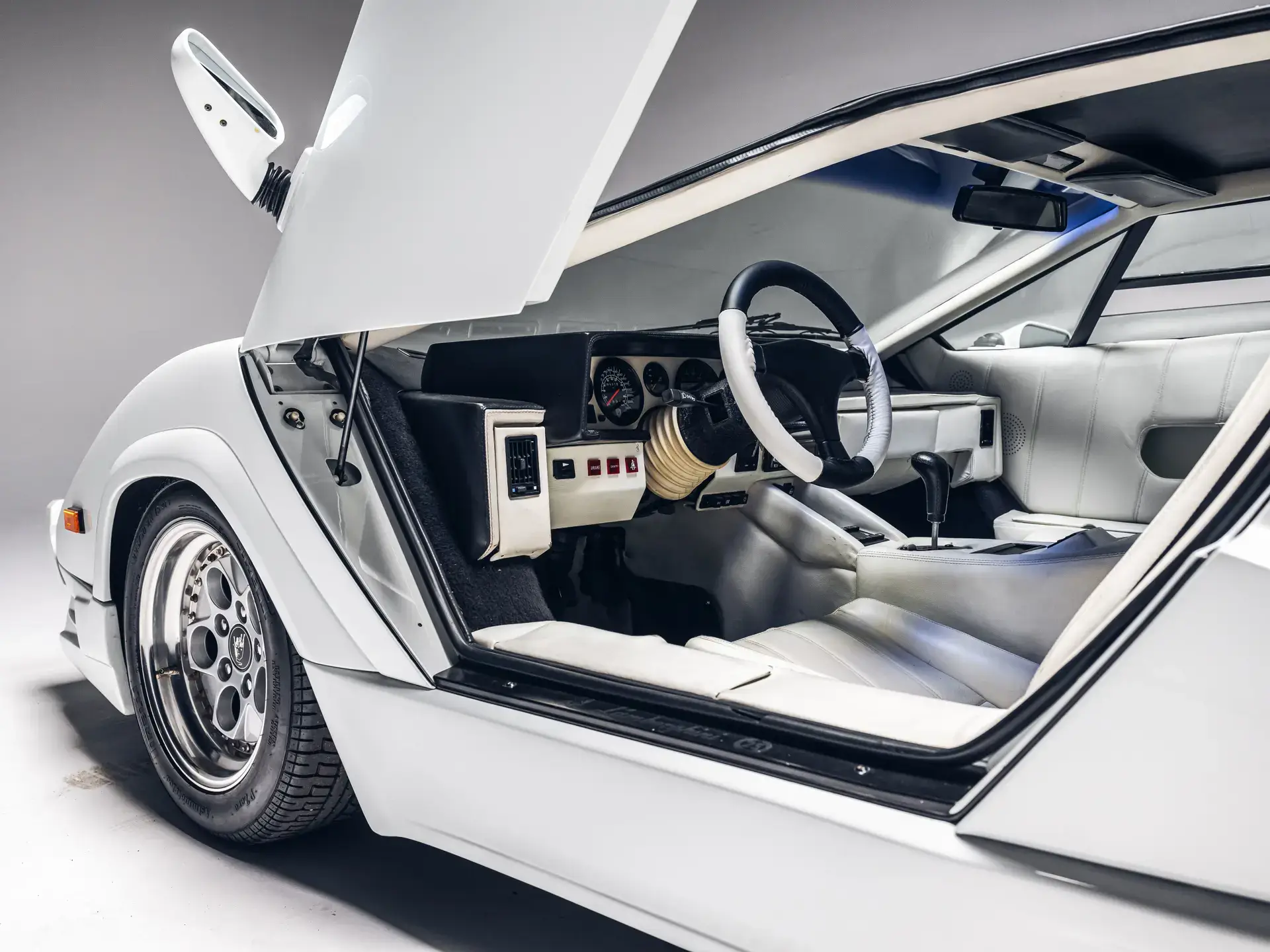 Wolf of Wall Street Lamborghini Countach Driver's Seat Close Up