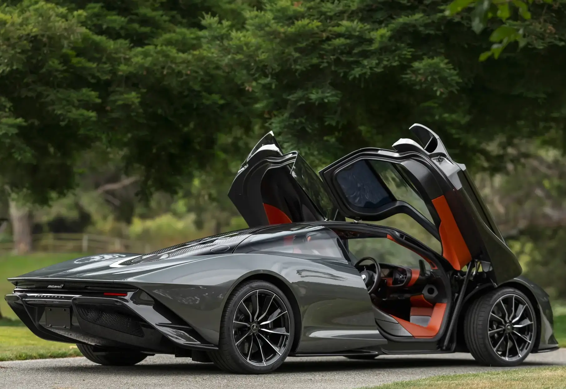 McLaren Speedtail right rear view with open doors