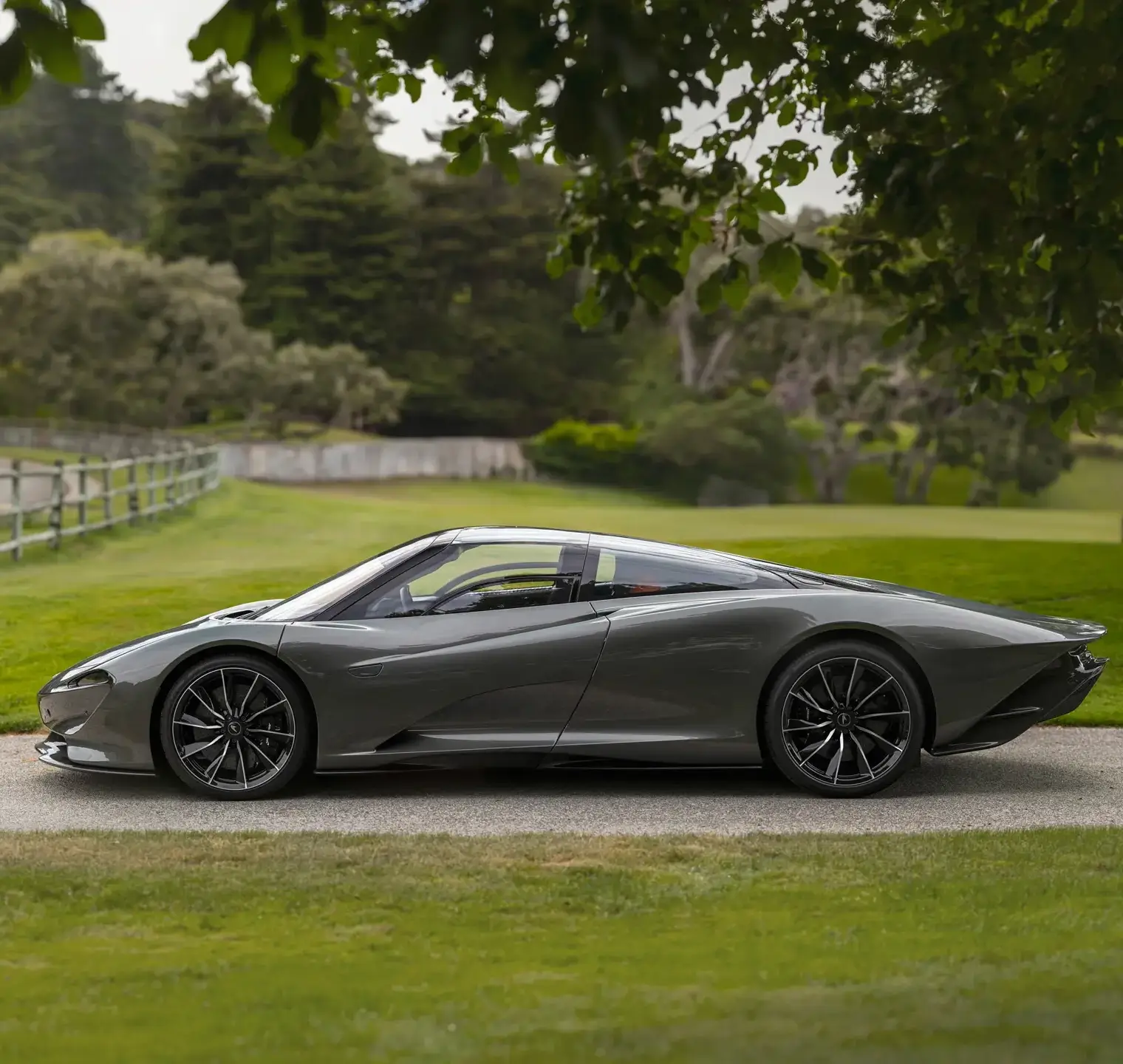 McLaren Speedtail Side Profile Shot with Closed Doors