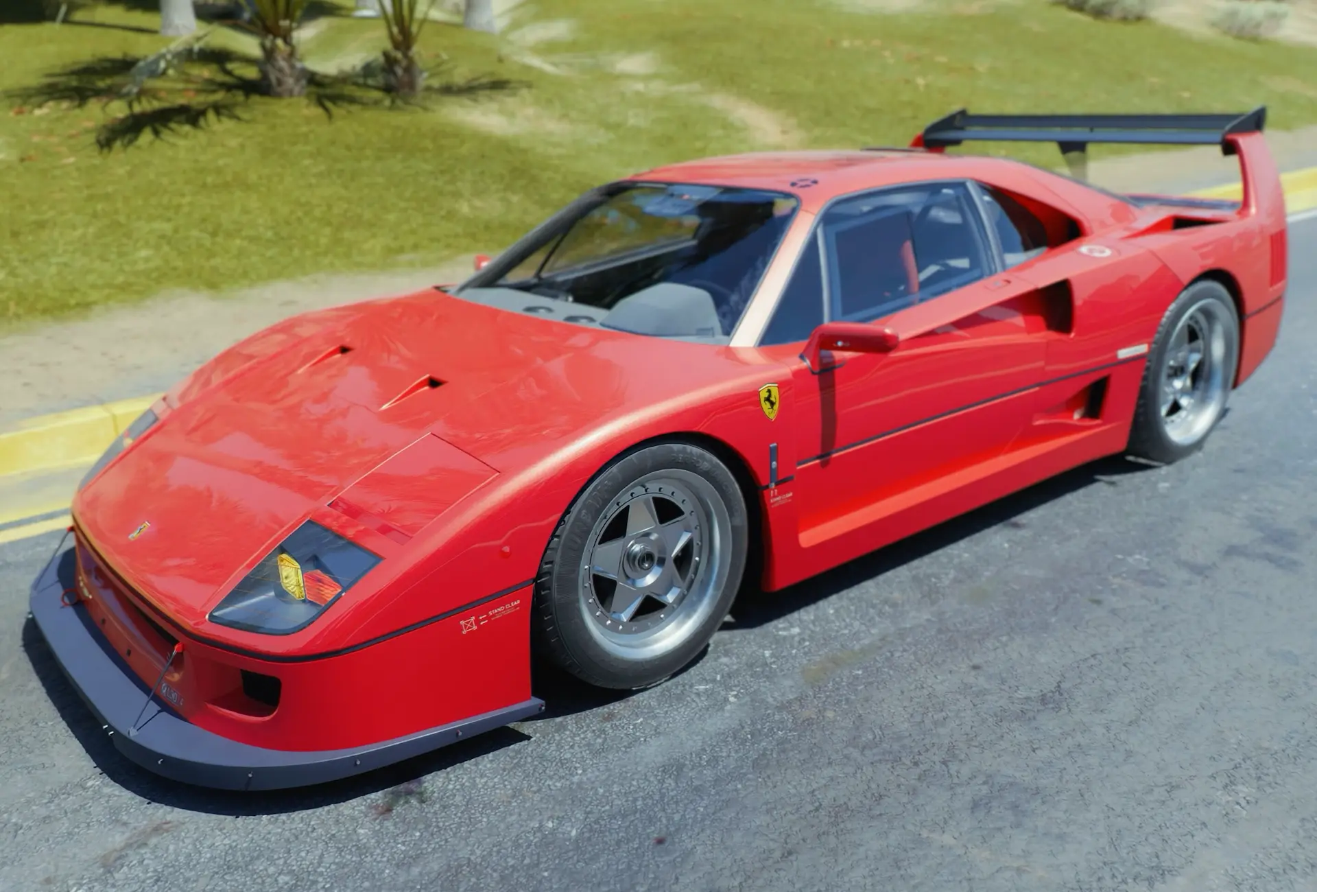 Ferrari F40 Front Left